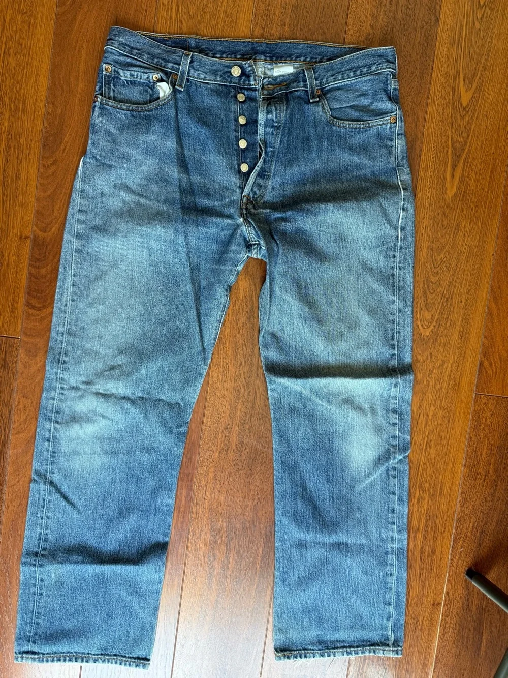 Levi's Men's Medium Blue Straight-Leg Denim Jeans